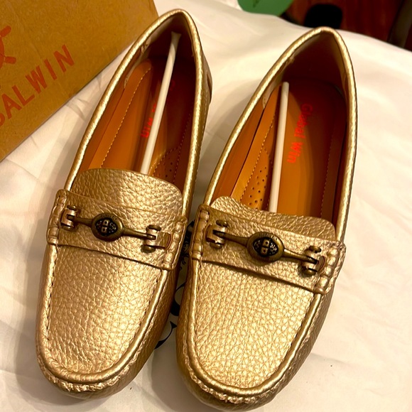 Global Win Shoes - Picture 2 of 6